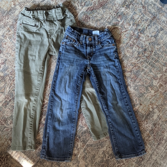 Bundle 2 prs Size 6 jeans - Picture 1 of 3